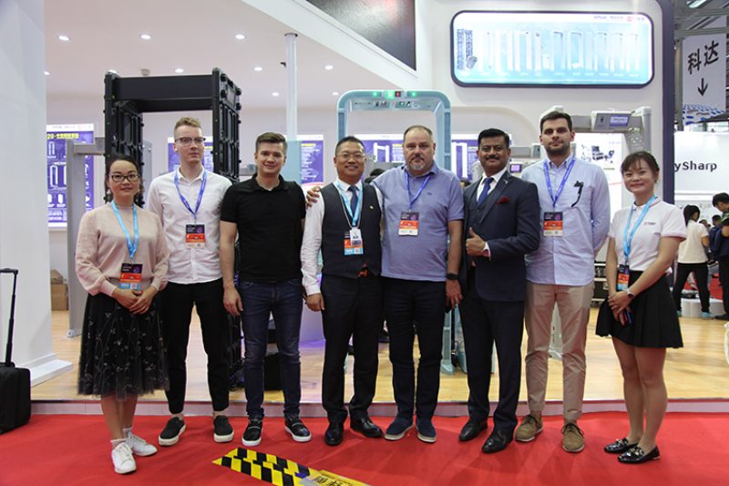 custom visit the booth of zhonganxie company